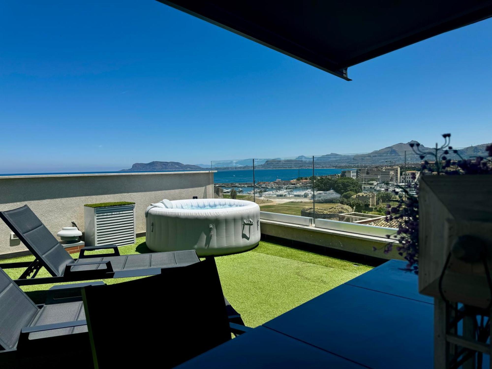 Palermo Inn Marina Exclusive View ภายนอก รูปภาพ